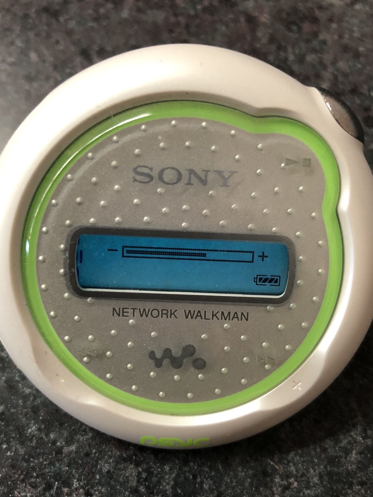 RARE Sony Network Walkman NW-E105 for Sale in Griswold, CT - OfferUp