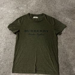Men’s Burberry Tshirt