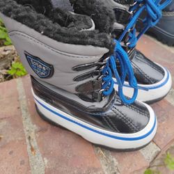 Totes Snow Boots Sz 6t