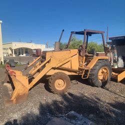 Case Loader 480LL  . Skip Loader
