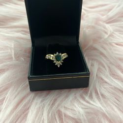 14k Gold Emerald Ring With Diamonds 