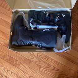 New AlpineTech 7 Series Boots/HJC Helmets