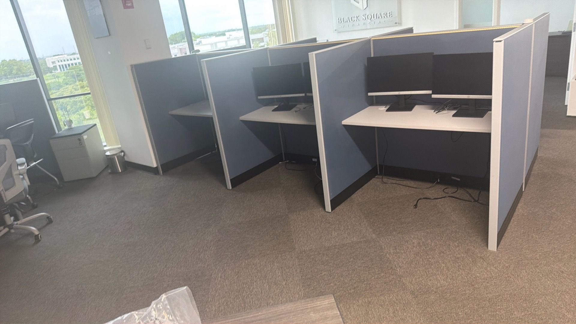 16 Office Cubicles for Sale – Make Best Offer