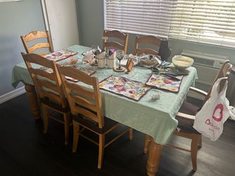 Free bed, sofa, leather Tahoe back seats & table