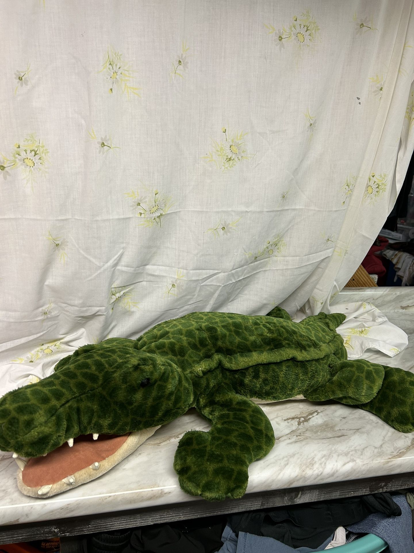 Lg. Stuffed Alligator