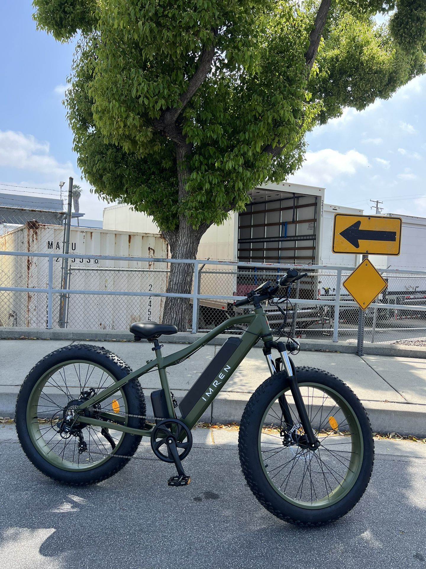 IMREN Electric Bike New In Box