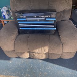 Recliner And Tool Box 