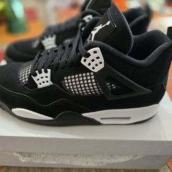 Jordan 4's (White Thunder)