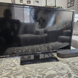 Magnavox 32" With Roku 