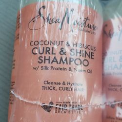 SheaMoisture Coconut & Hibiscus Curl & Shine Shampoo- 13 fl oz

