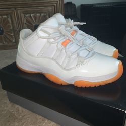 Jordan Citrus 11 wmns size 11 men’s size 9.5