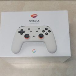 Brand New  Stadia (& FREE Ultra ChromeCast) Wireless Controllers 