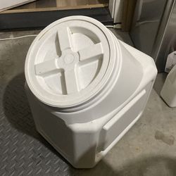 Dry dog food storage