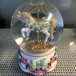 Carousel Music Box Water Globe