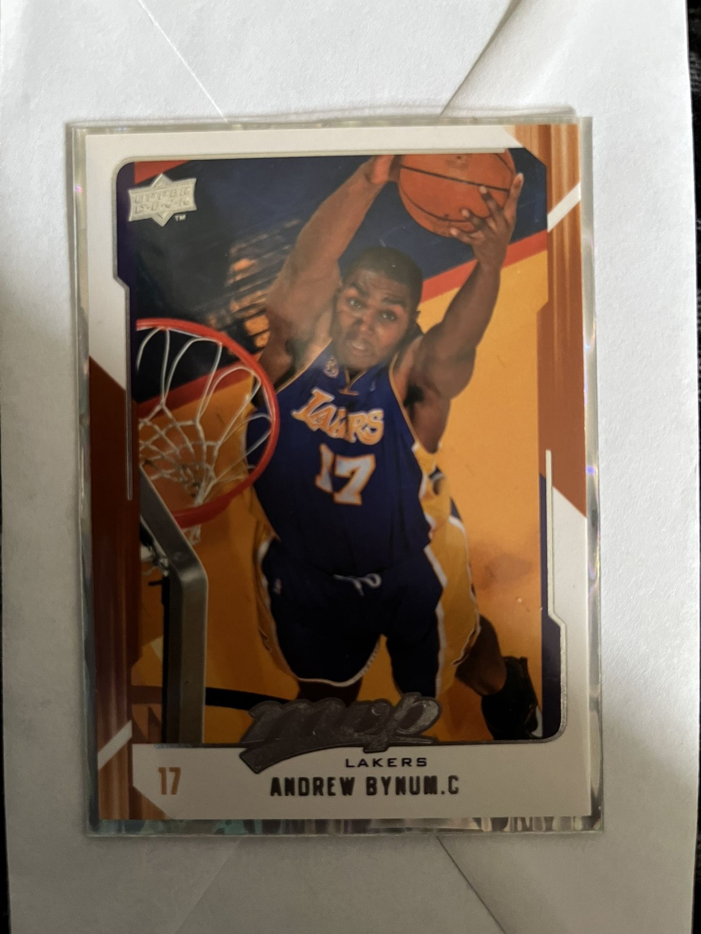 Andrew Bynum Basketball Trading Card