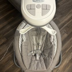 Graco Swing & Bouncer Combo