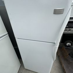 Top And Bottom Refrigerator 