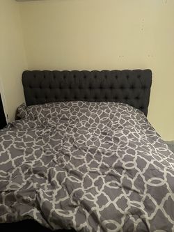 King size bed with mattress