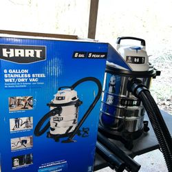 Hart 6 gallon Wet/Dry Vac