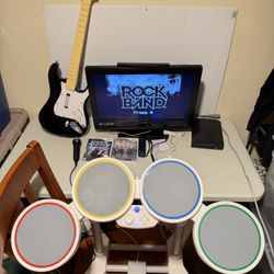 Ultimate Nintendo Wii Rock Band Bundle