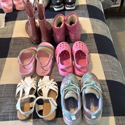Girls shoes