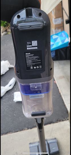 Shark Rocket Cordless Stick Vacuum – Model IX141