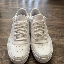 Sneakers Reebok Club MEMT Bold Women