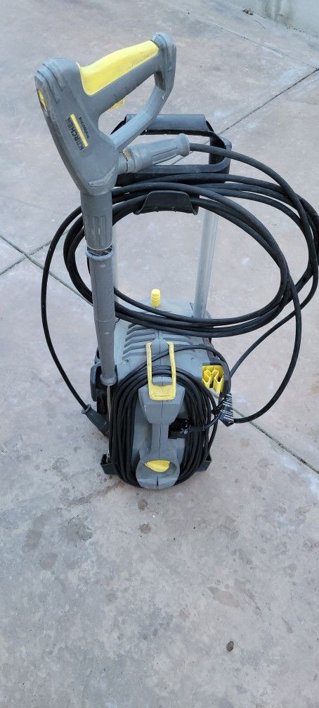 Karcher Pressure Washer Working