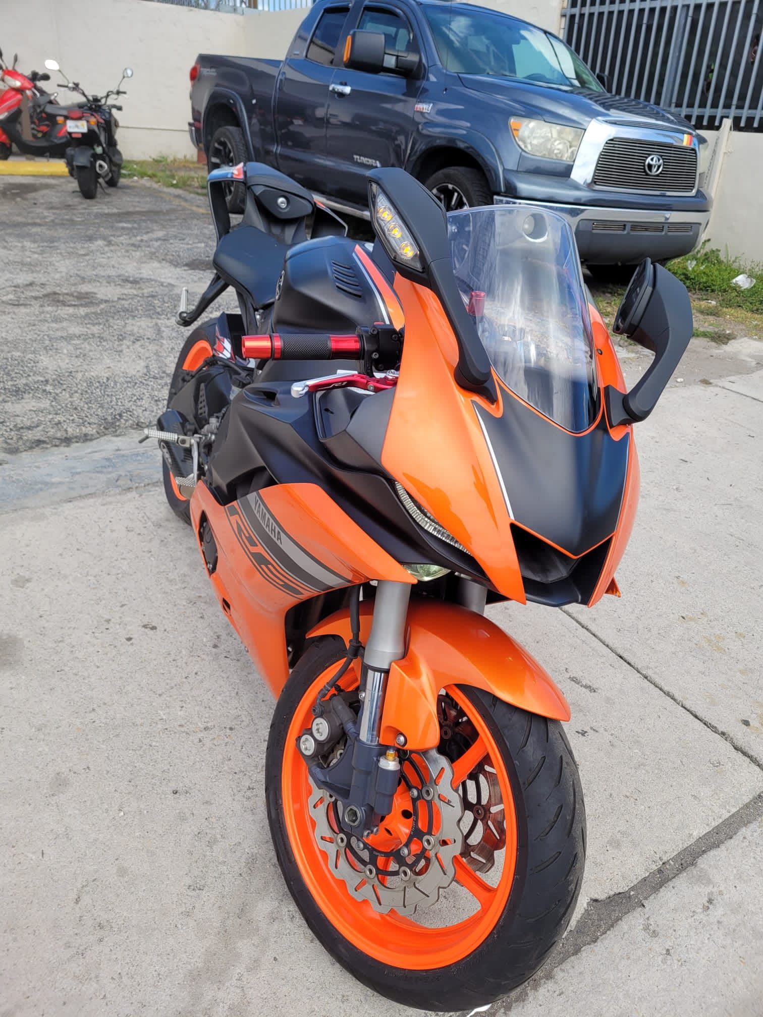 2015 YZF R6