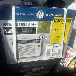 AIR CONDITIONER 