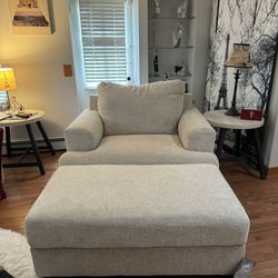Brand New Reclining Sofa And Chair And A Half