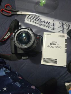 Canon EOS Rebel T7 $350