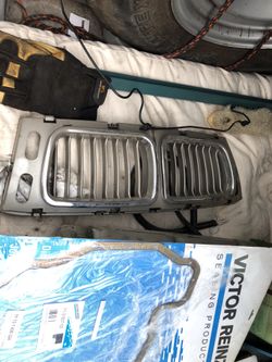 540i grill new just dirty.