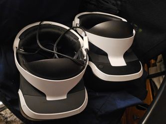 Playstation VR- 2 headsets, cords, 2 connection boxes, 3 wand controllers, vr camera,  instruction manual, and box