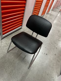 Ostrich chair