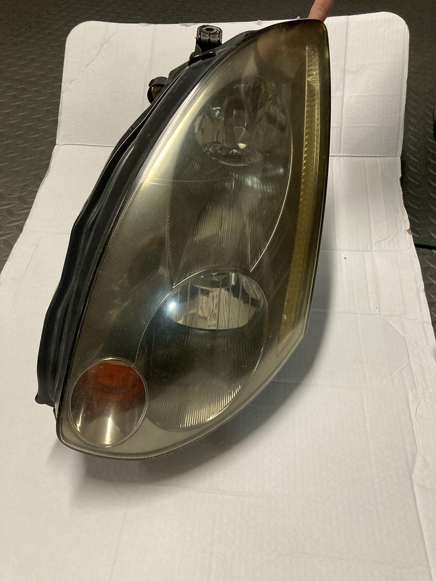 Infiniti G35 Headlight Driverside OEM