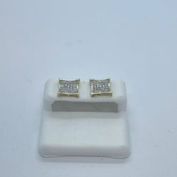 New 10K Gold Diamond Earrings  