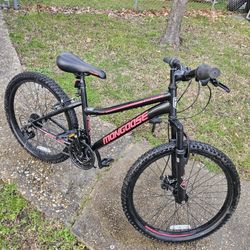 Mongoose Excursion 24-inch, 21 Speed Unisex Mountain Bike. New.