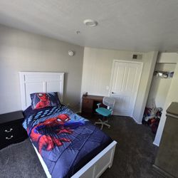 Complete Bedroom Set – Twin Bed, Dresser, Desk + More