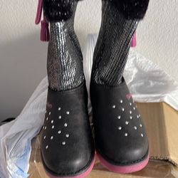 Twinkle toes boots size 2