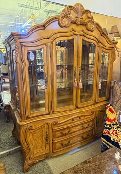 AICO By Michael Amini FIRENZE China Cabinet