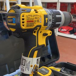 XR with Tool Connect Cordless Compact 1/2 in. Hammer Drill with 1 20-Volt 2.0Ah Batteries & Charger