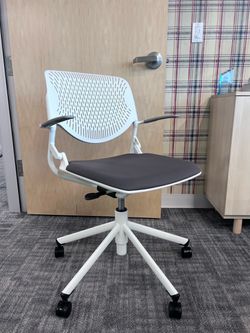 Okamura Runa Office Chair