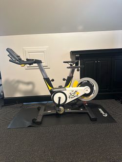 Pro-Form Le Tour de France exercise bike