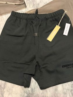 ESSENTIAL SHORTS