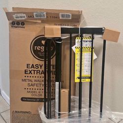 Extra Wide Safety Gate / Pet Gate - Fits Openings 29” - 49”