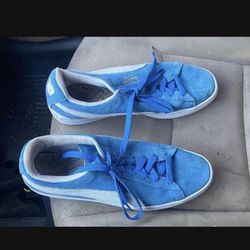 puma sneakers  size 12 light blue