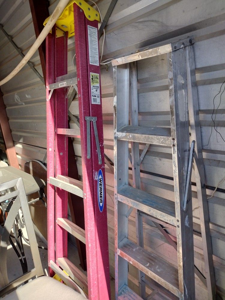 6ft Werner Fiberglass Ladder -& 5ft Aluminum 