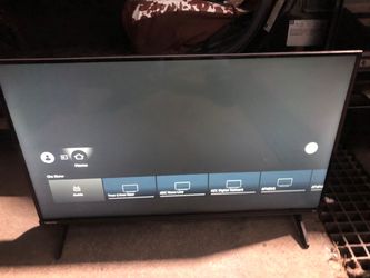 32 inch Roku Hisense smart TV