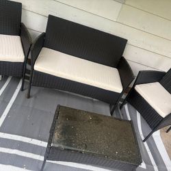 Outsdie Furnature And Rug